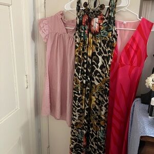 Leopard Print Maxi Dress with Necklace